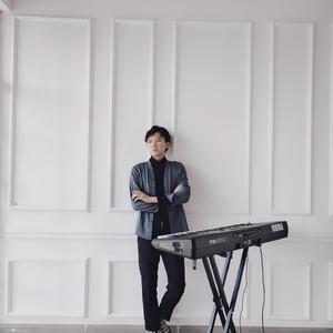 芙宁娜爆乳自慰
